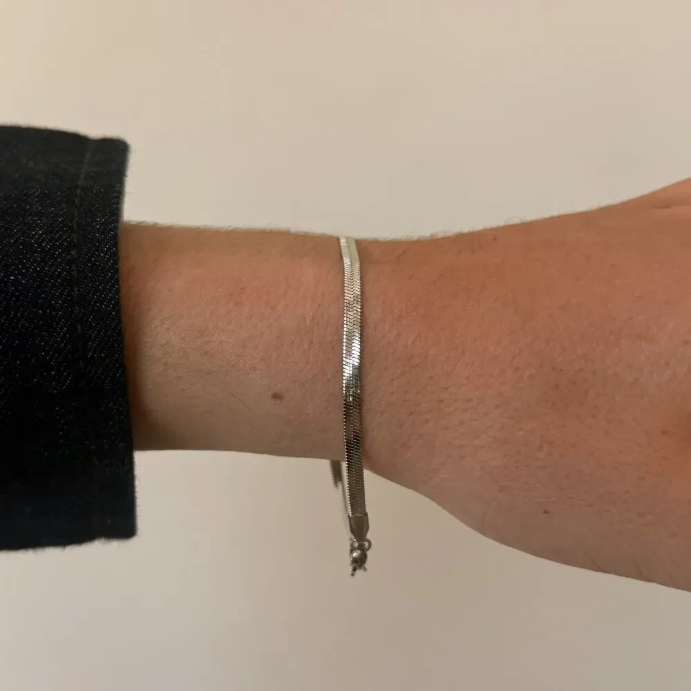 Y2K Silver Stainless Steel Snake Chain Bracelet 7